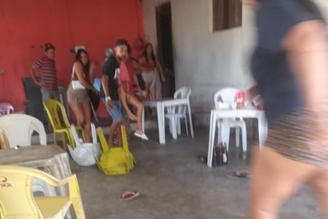 [VÍDEO] Execução em cabaré deixa duas pessoas mortas em Lagoa Salgada