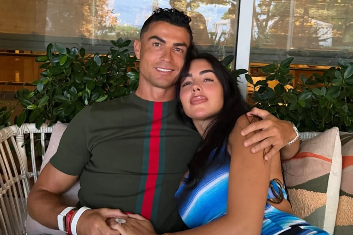 Noiva revela conselho de Cristiano Ronaldo após críticas por aparência