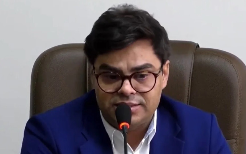 Vereador de Currais Novos indiciado por importunação sexual diz ser “extrovertido e brincalhão”