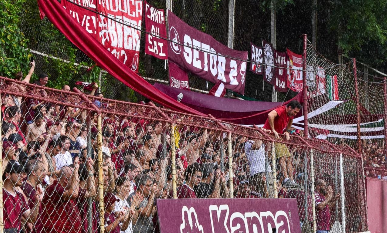Tradicional clube brasileiro é alvo de investigação por supostos desvios milionários e ameaças