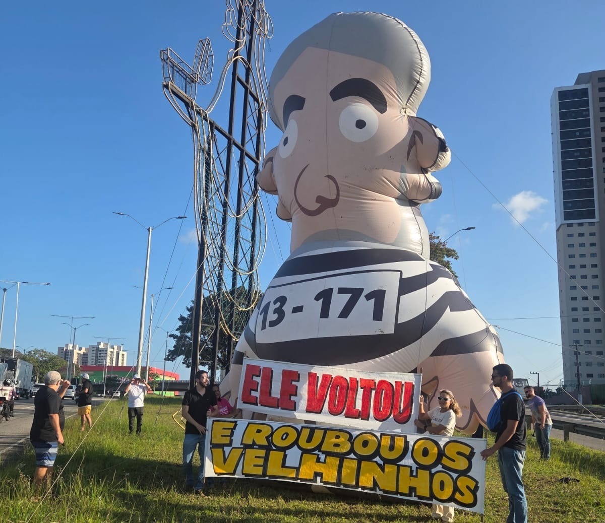 [VÍDEO] PF teria ameaçado apreender “Pixuleco” durante manifestação em Natal