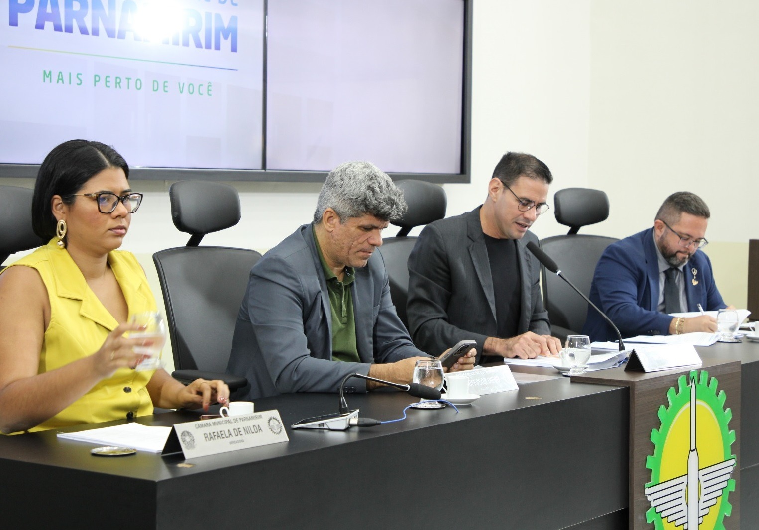 Comissão de Constituição debate pareceres sobre a LOA 2027