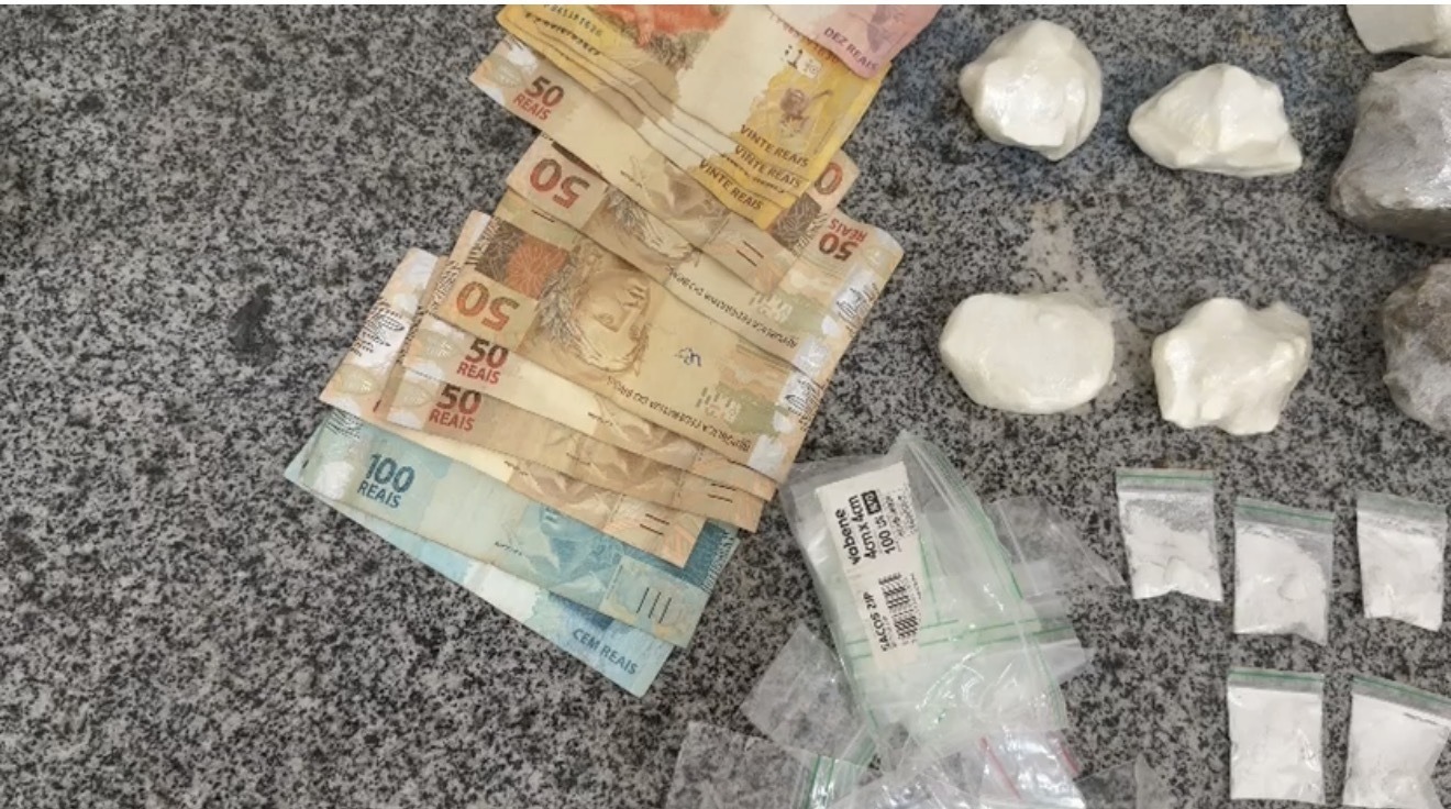 Polícia encontra drogas enterradas em terreno durante operação no interior do RN