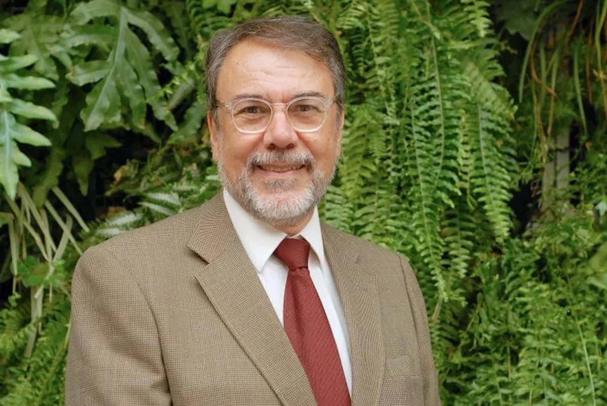 Morre o jornalista Carlos Monforte, ex-apresentador do 'Bom dia Brasil' e um dos primeiros âncoras da TV brasileira