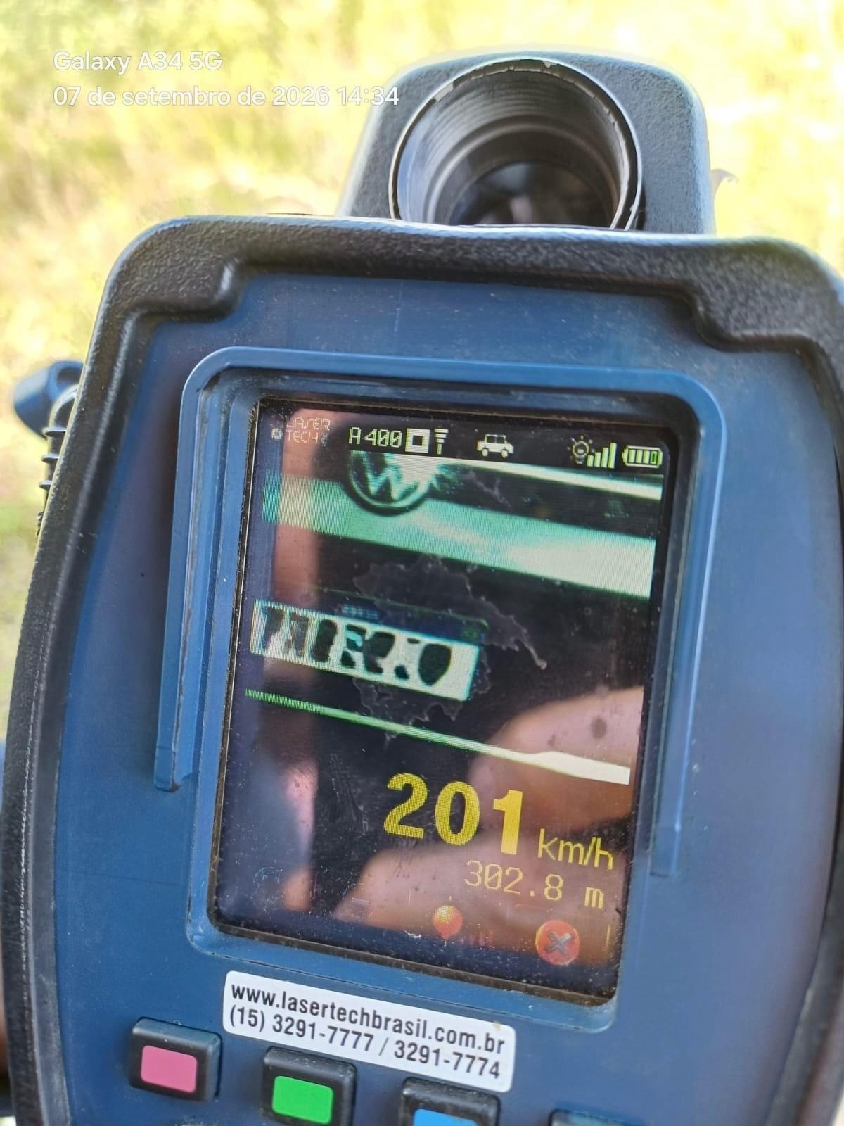 PRF flagra carro a mais de 200 km/h durante fiscalização na BR-101, no RN