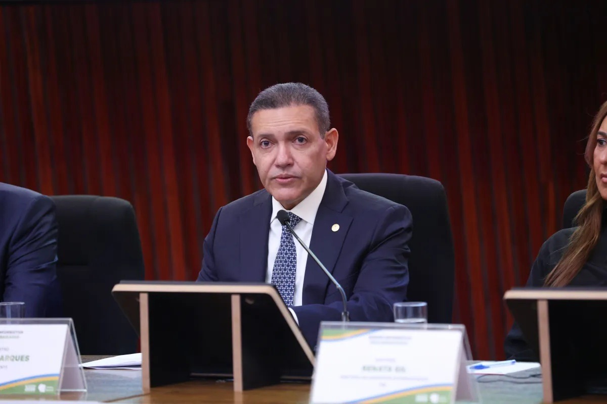 Nunes Marques vê manobra no STF e levará críticas a Gilmar e Dino para Fachin