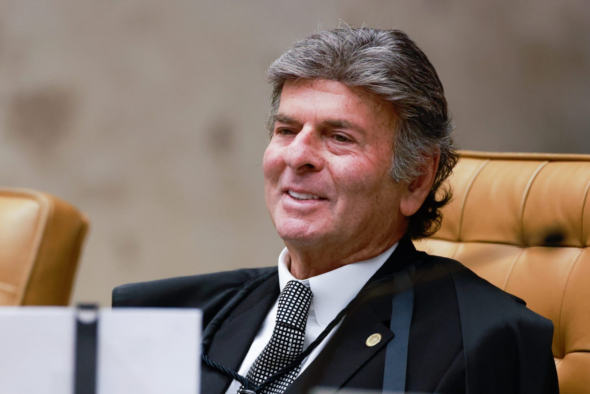 Fux suspende decisão de Dino e restabelece ordens do TSE contra fake news sobre Nossa Senhora