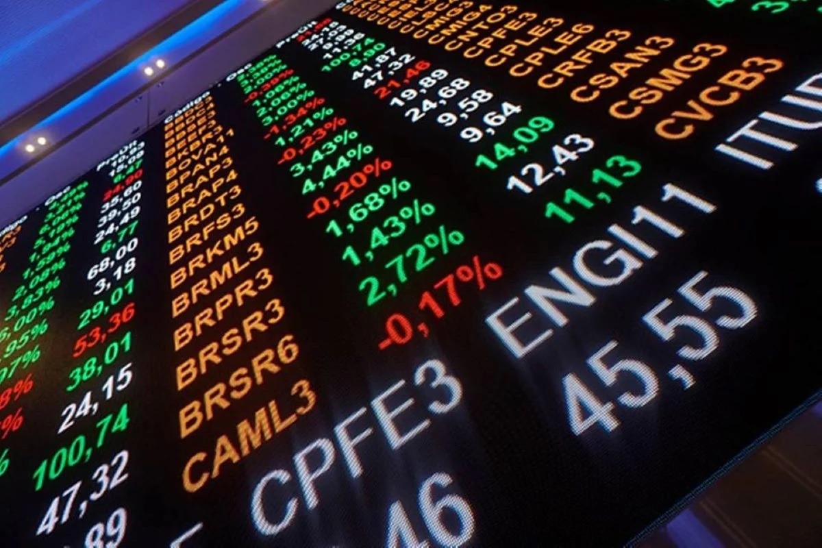 Bolsa dispara mais de 1% e mercado fica de olho em pesquisa eleitoral e alta do petróleo
