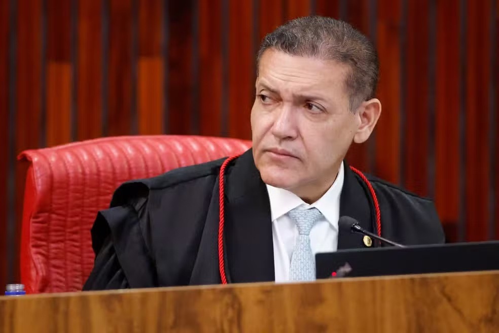 Nunes Marques determina retorno do canal “Exército do Lula” no WhatsApp