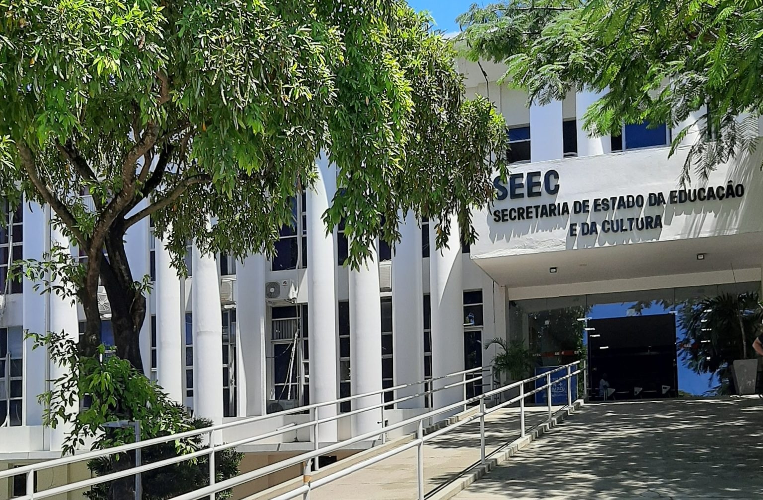 TCE determina inspeção na folha da Educação do RN após identificar possíveis irregularidades