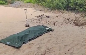 VÍDEO: Cemitério clandestino com pelo menos quatro corpos é encontrado na divisa entre Felipe Camarão e Planalto, em Natal