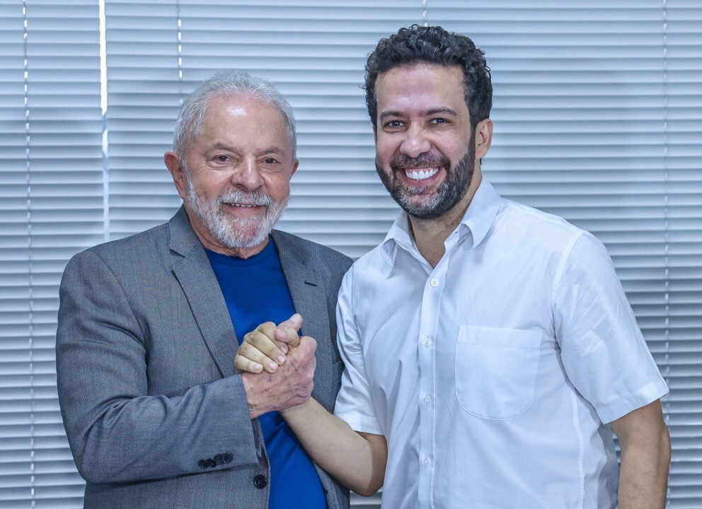 Janones, “general” de Lula, é acusado de intimidar ex com foto íntima