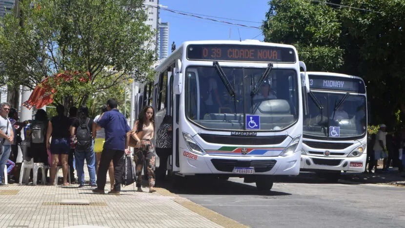 Natal terá ônibus gratuitos neste domingo (25) para o segundo turno das eleições