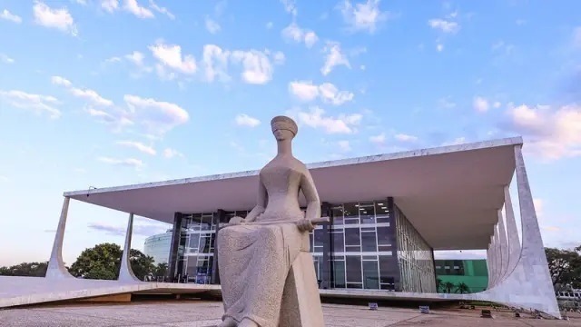 STF nega mandado de busca e apreensão na casa de Flávio Bolsonaro