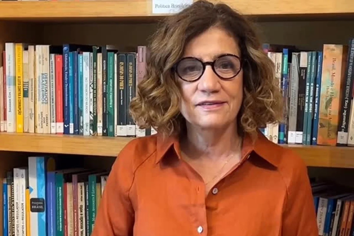 [VÍDEO] Jornalista Miriam Leitão tem mal-estar ao vivo na GloboNews e é amparada por colega