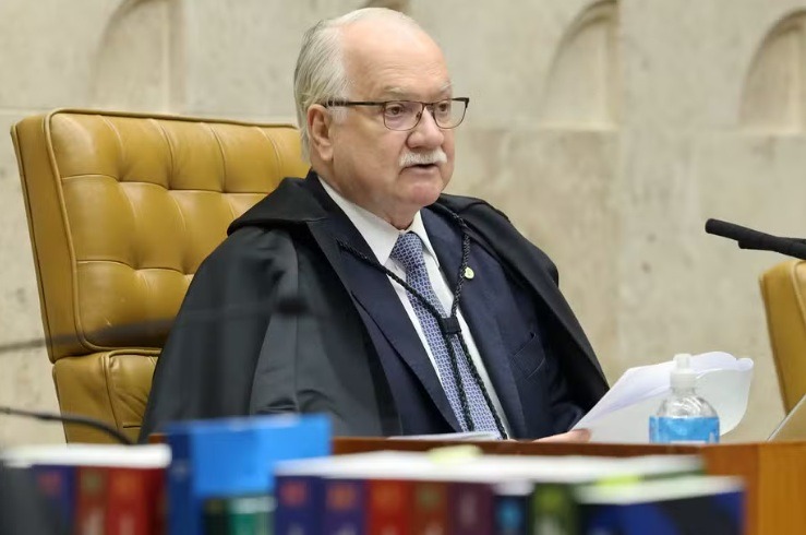 Fachin devolve investigações sobre fraudes no INSS e Lulinha a Mendonça, e mantém sob sua responsabilidade inquéritos do Master