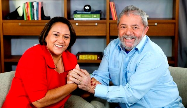 Fátima Bezerra diz que PT tirou milhões da pobreza e pede #LulaLivre