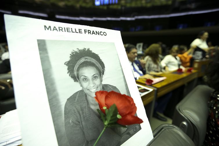Dois policiais militares são presos pelo assassinato de Marielle Franco