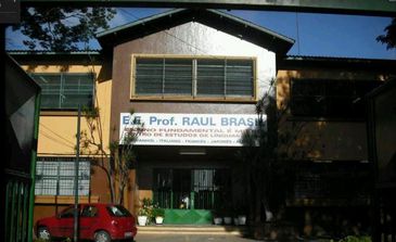 Tiroteio em escola deixa pelo menos oito mortos na Grande São Paulo