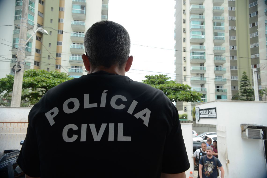Polícia Civil faz operação para capturar foragidos da Justiça em todo o país