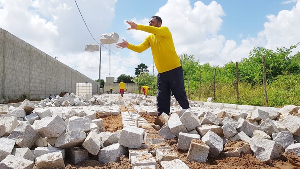 Macaíba: Obras de pavimentação do Novo Alecrim estão em fase de conclusão