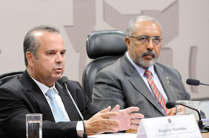 Governo não desistiu de incluir capitalização na reforma, diz Rogério Marinho