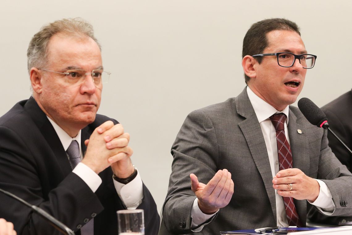 Não há acordo para incluir estados e municípios na Nova Previdência, diz relator