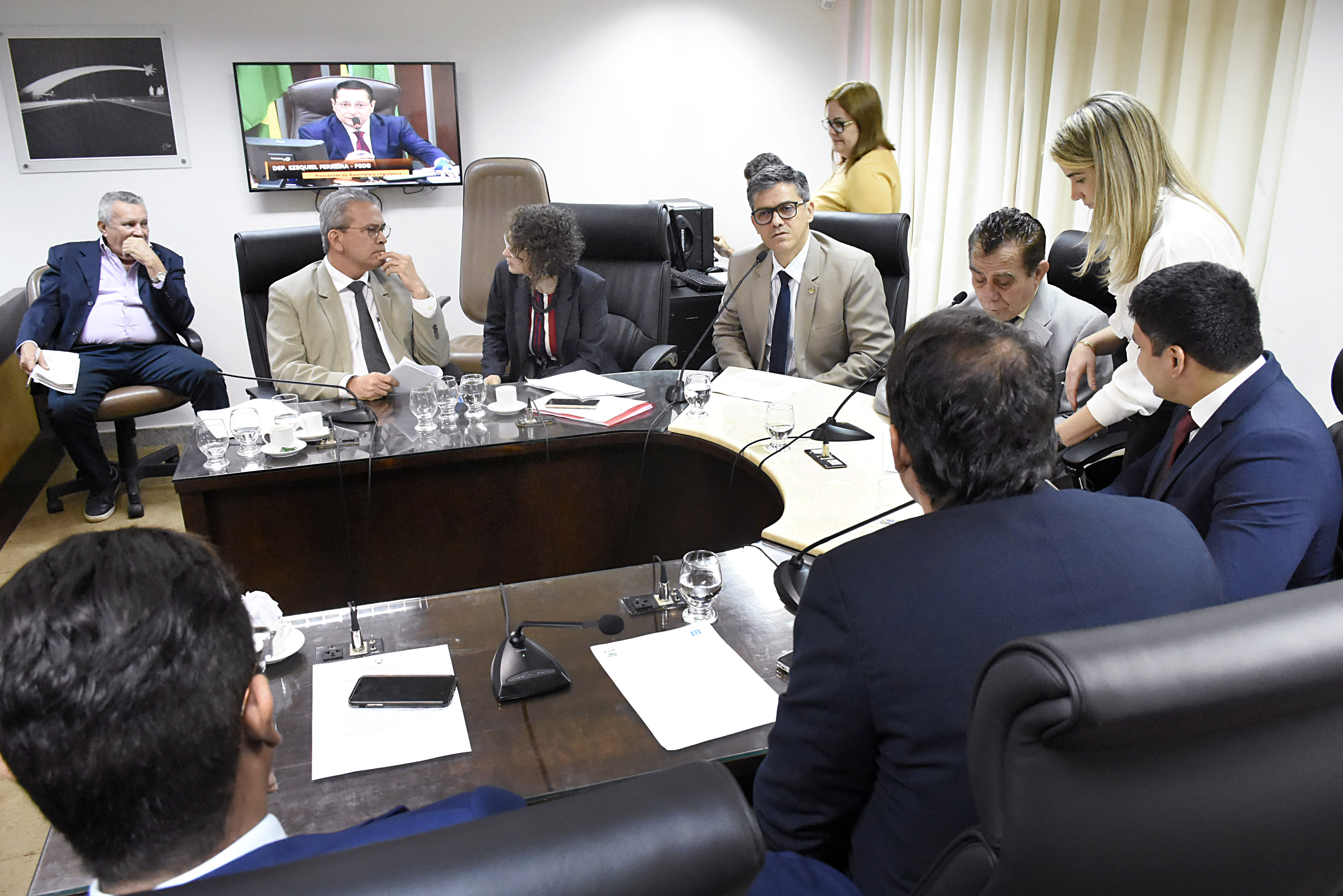 CCJ aprova projeto que quer recuperar R$ 400 milhões em ICMS para o Governo