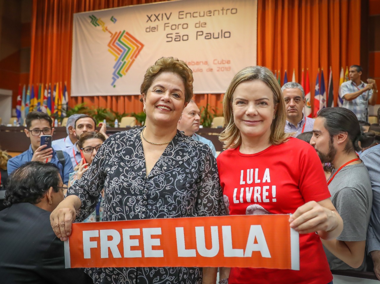 PT vai a reunião do Foro de SP em Caracas para defender Cuba, Venezuela e Lula