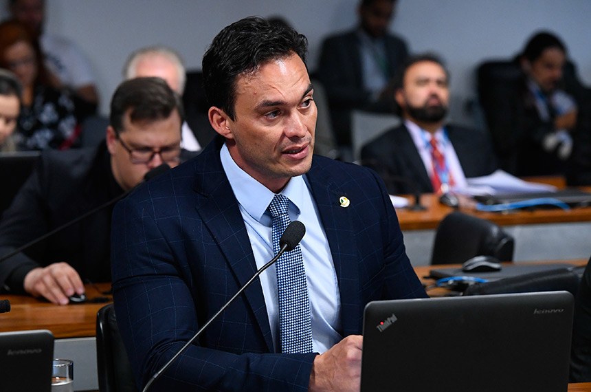 Styvenson: Descumprir medidas protetivas aplicadas por policial pode virar crime