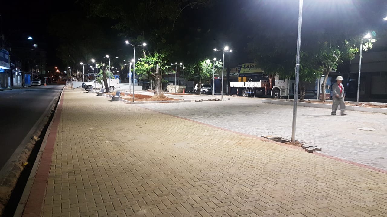 Prefeitura divulga fotos da nova Praça Gentil Ferreira do Alecrim; confira