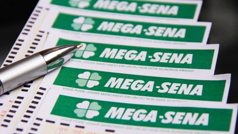 Mega-Sena: Ninguém acerta as 6 dezenas e prêmio acumula em R$ 32 milhões