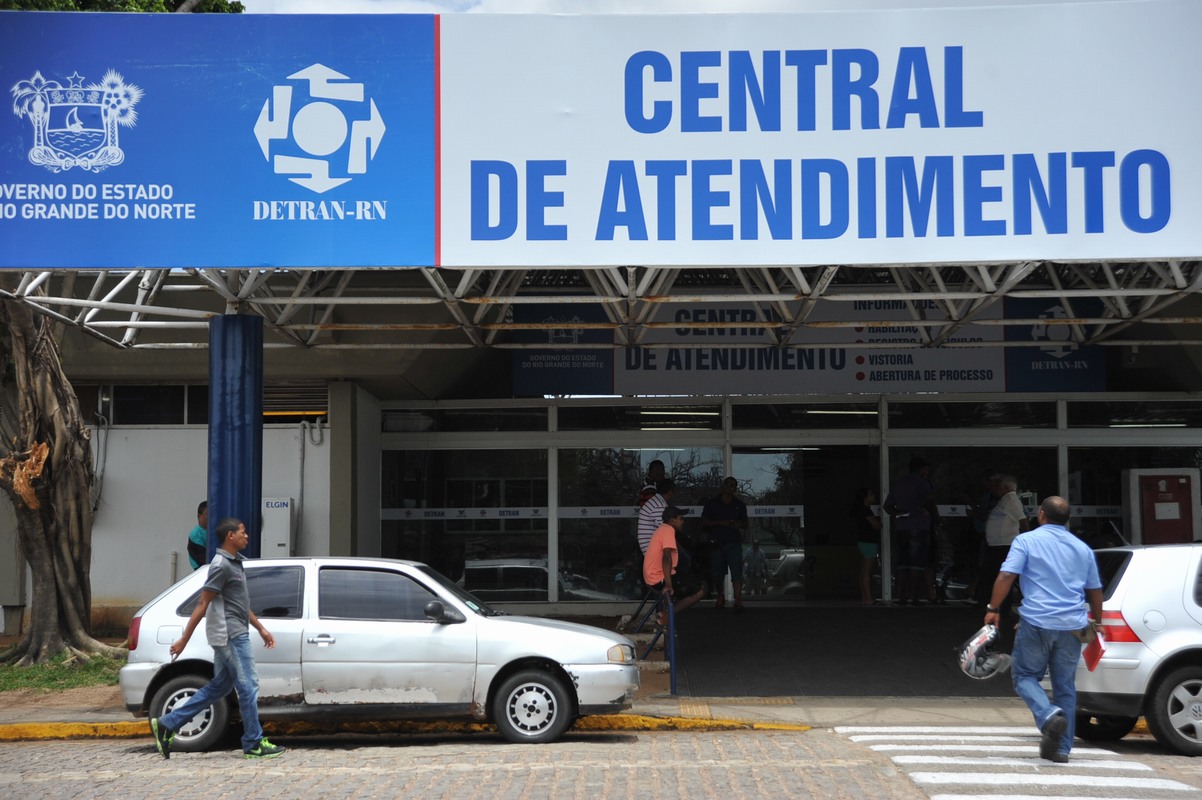 Governadora Fátima troca diretor do Detran-RN