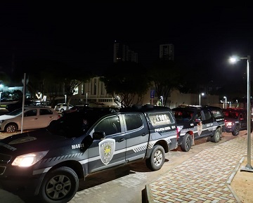 Polícia deflagra operação e prende cinco pessoas na "Guarita" em Natal