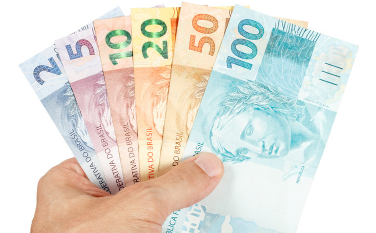 Caixa e Banco do Brasil iniciam amanhã pagamento de cotas do PIS/Pasep