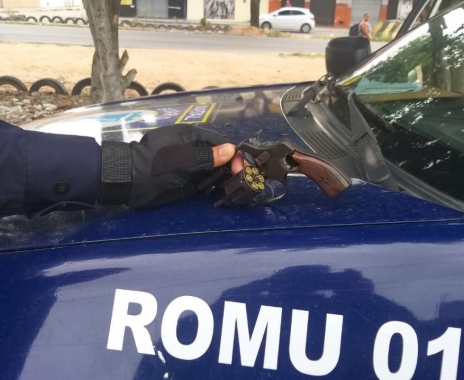 Guarda Municipal prende suspeito de arrastão na ZN e apreende arma de fogo