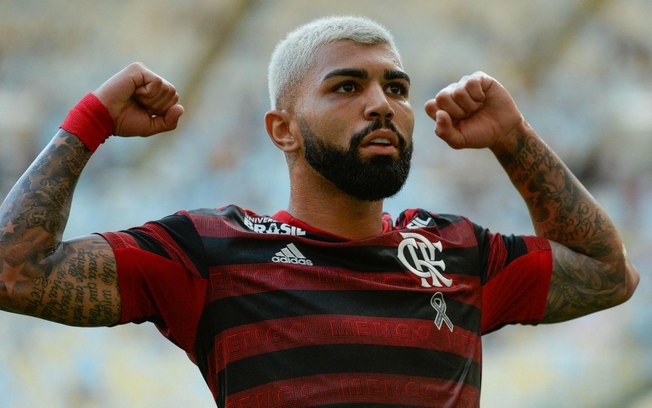 Flamengo vence o Santos no Maracanã e é "campeão" do primeiro turno
