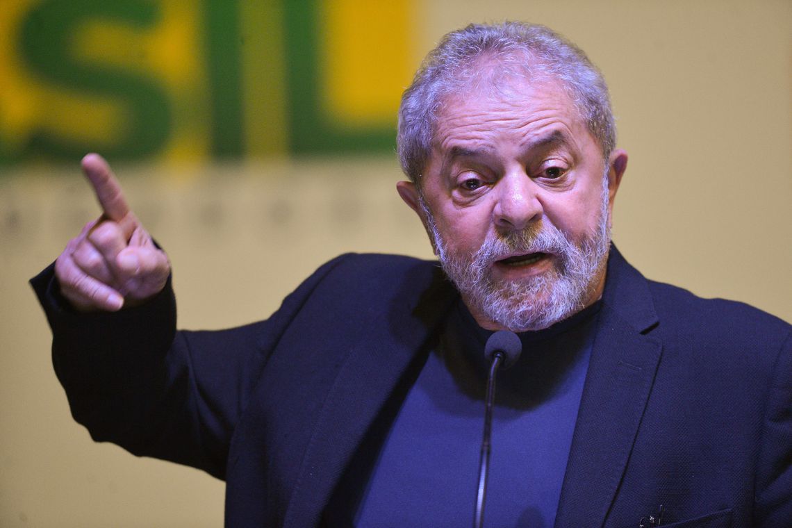 Derrota da Lava Jato: Justiça rejeita denúncia contra Lula e seu irmão