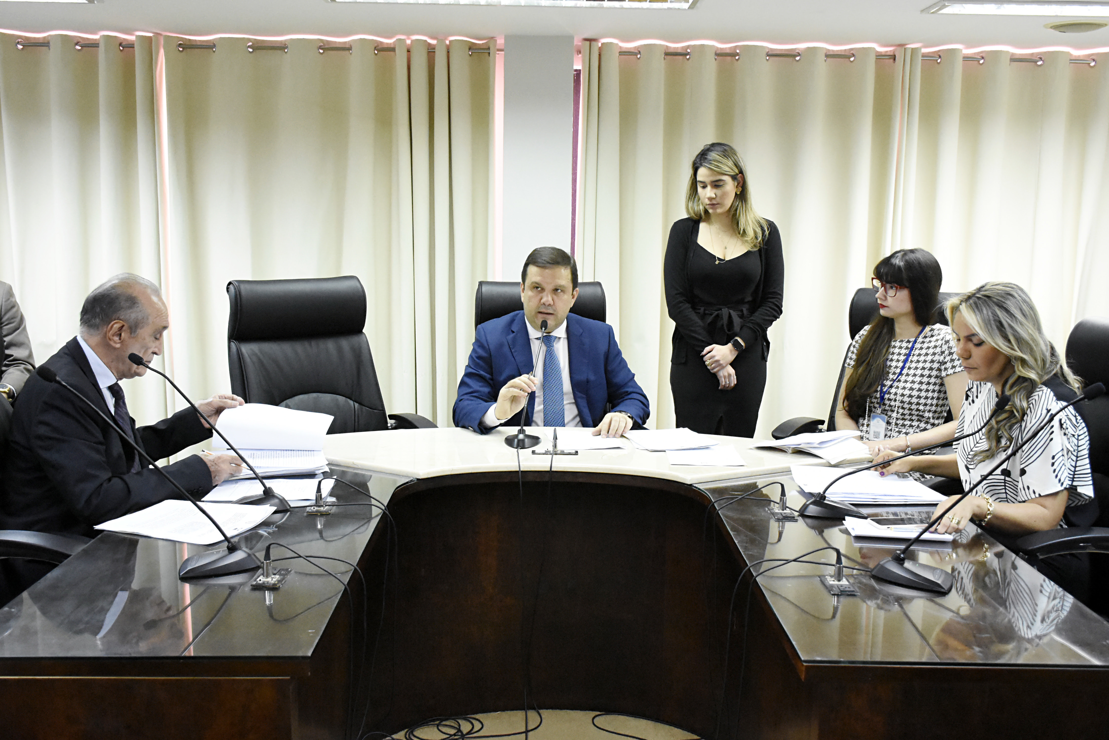 Comissão de Saúde da AL vai retomar visitas às hospitais, aponta deputado