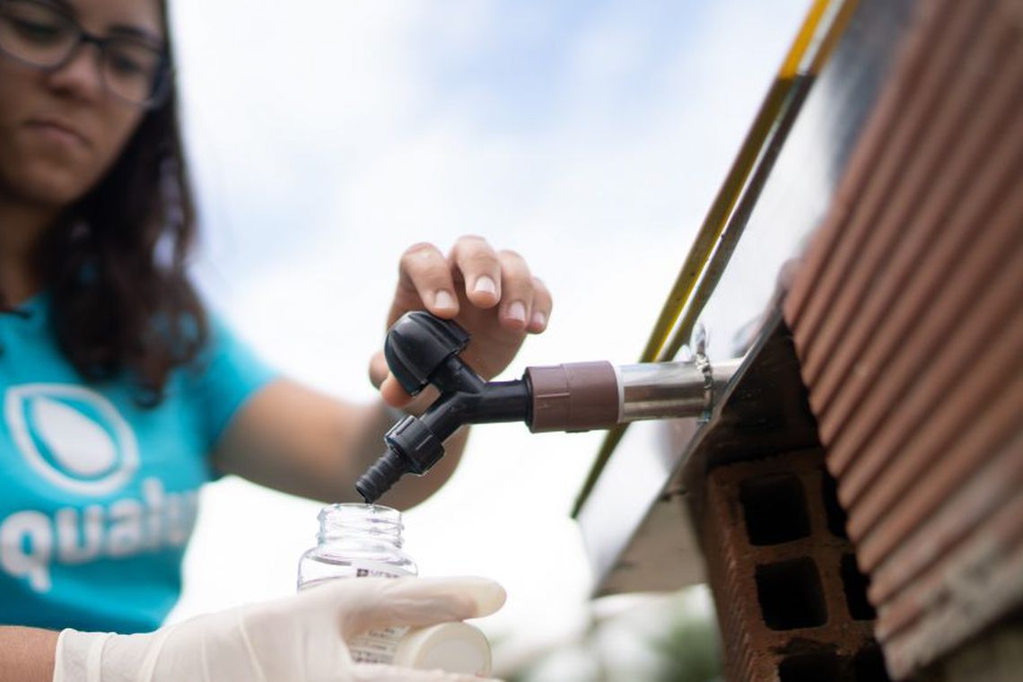 Com projeto para filtrar água, brasileira é 1ª a ganhar prêmio da ONU