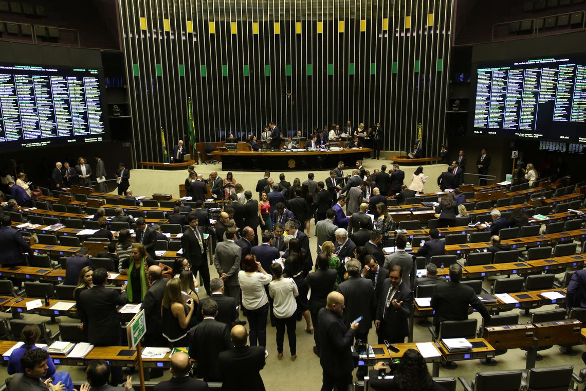 Congresso derruba 18 vetos de Bolsonaro a Lei de Abuso de Autoridade