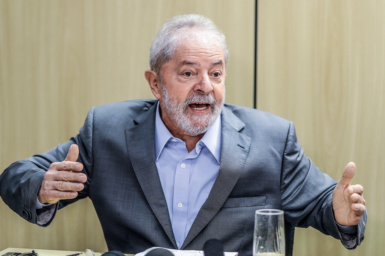 Lula recebe título de Cidadão Honorário de Paris