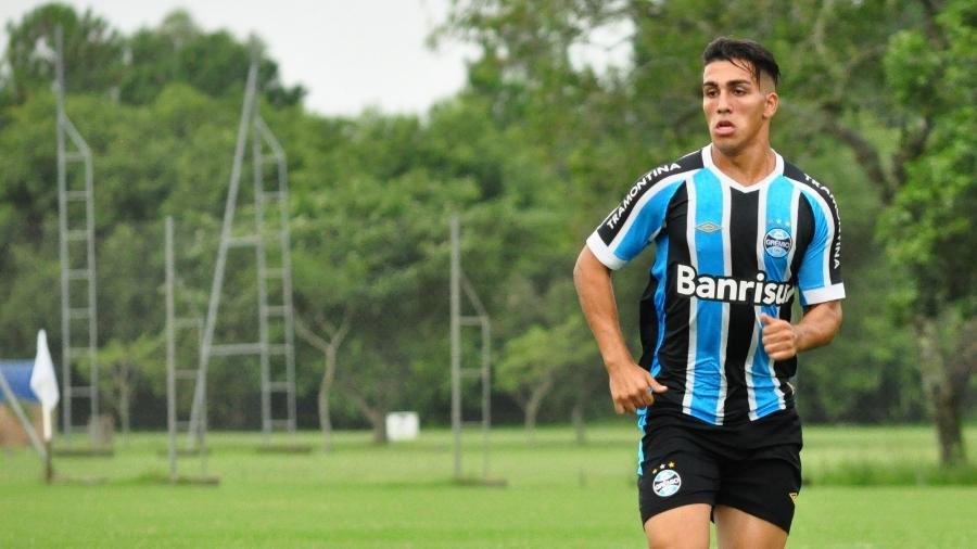Argentino de 23 anos ex-Grêmio e Inter morre ao cair de prédio