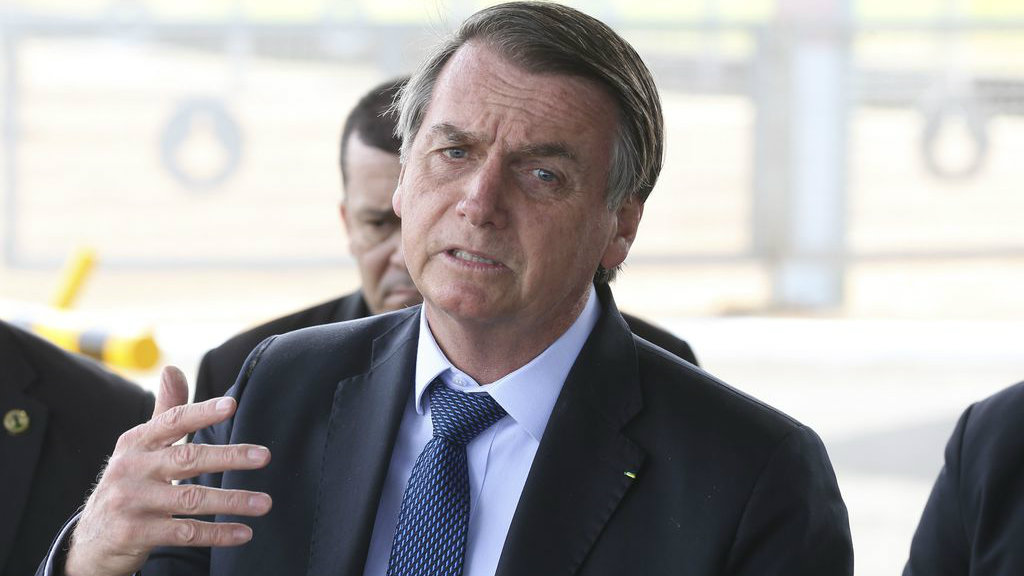Bolsonaro ameaça não renovar concessão da Rede Globo: ‘Vai ter dificuldade’