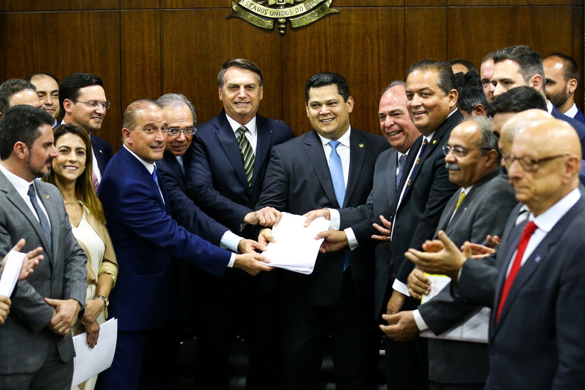 Pacto federativo vai deixar municípios sustentáveis, diz Bolsonaro