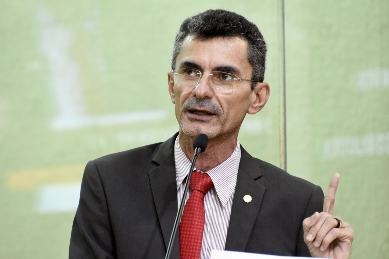 Francisco do PT critica MP de Bolsonaro que extinguiu seguro DPVAT
