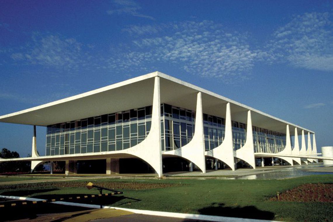 Reforma administrativa fica para 2020, diz Planalto