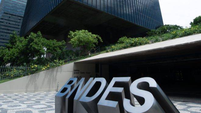 BNDES: País deve tomar calote de US$ 561 mi de empréstimo feito pelo PT a Cuba