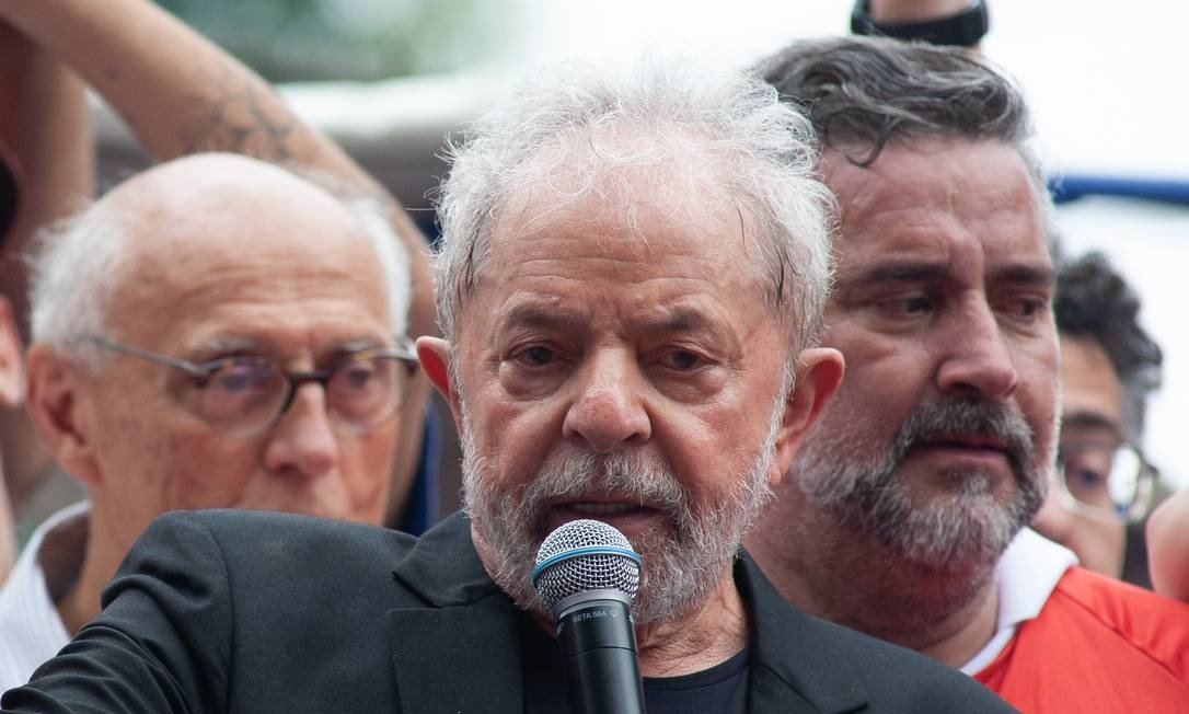 Polícia Federal indicia Lula por doações da Odebrecht a instituto