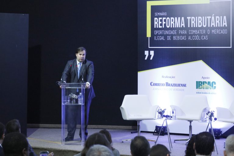 Rodrigo Maia: Comprometimento do Congresso com a reforma tributária é absoluto